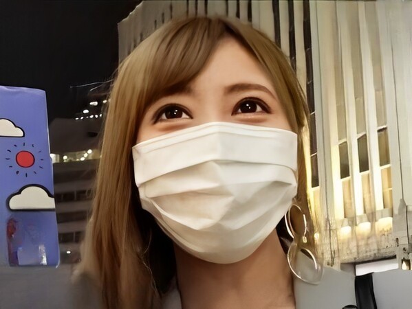 【美乳OLのフェラテク】 キャリアウーマンのエロすぎる口技♡ ジュポジュポ音で興奮MAX！ 美乳揺らしてご奉仕プレイ！