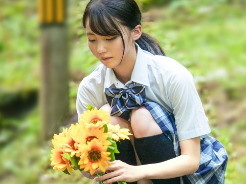 【田舎の制服美少女】『もう…ダメ…』スレンダーな幼馴染が汗だくでチ●ポを受け入れる!細身ボディがエロく揺れる、田舎町で繰り広げられる禁断のセックス♡