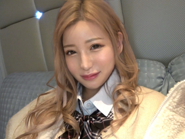 【制服ギャルのむっちり美尻】『あんっ…そこ気持ちいい…』生意気なギャルが制服姿でエッチな誘惑！むちむち美尻とエロボディをボッキチ●ポで激しく突きまくってギャル喘ぎまくり！！