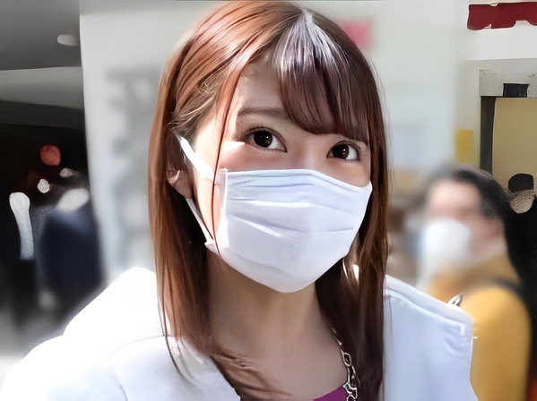 【SSS級素人美女】『見ないで…』男たちの視線を独り占めする制服柄ビキニ娘が、バックからの連続ピストンで痙攣イキ！恥じらいながらも感じまくる姿がエロすぎる♡制服柄の水着が食い込む美尻を揺らし、絶頂を繰り返す！