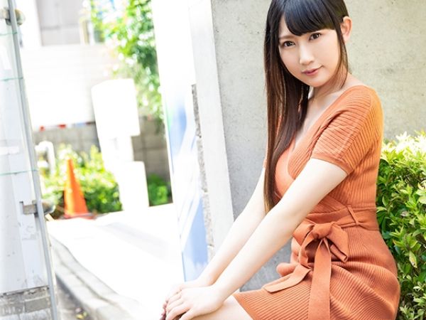 【素人】【HClips発】素人娘の過激なプレイ集！素人女子たちがカメラの前で大胆に乱れる！アツいセックスからフェラ抜きまで、見どころ満載のエロ動画♡アイドルフェイスのメイドカフェ店員が素人男性宅でたっぷりフェラご奉仕SEX！パイパンまんこで自ら腰を振りまくる