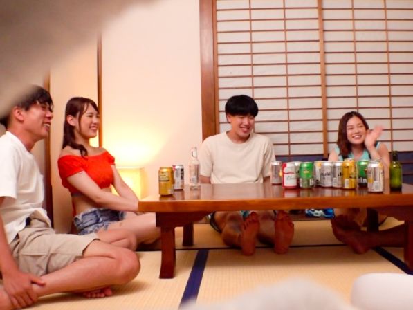 【E乳水着美女の即堕ちナンパ】『彼氏いるのに…』貞操観念高めなはずが、イケメン男優の甘い言葉にメロメロ！即股開き、水着からこぼれる美乳が揺れる！