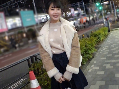 【控えめ美乳の敏感娘】『奥まで…ダメぇ!』ピストンで突かれる度に感じまくる!そそる控えめおっぱいの女の子が、敏感マンコの奥まで激しく突かれてイキまくり!悶絶必至のエロさ!♡