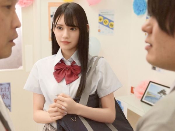 【校内No.1カップルの彼女が…】『もうダメ…気持ち良すぎる…』デカチンに堕ちた清楚系女子が彼氏の目の届かない所で他人に抱かれ快楽の虜に！裏切りのセックスにハマる！♡