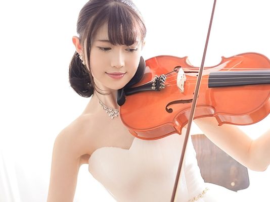【名門大卒美少女のAVデビュー】『ダメ…敏感すぎる…』超エリート美少女がパイパンマンコで大量潮吹き!敏感ボディが絶頂迎える瞬間を激撮♡